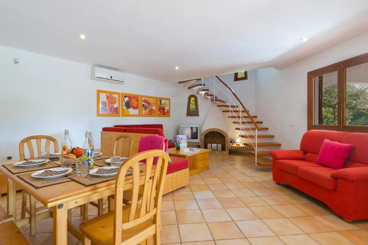 Villa Gerard Villa, Cala Blanca Cala Santandria  Spain